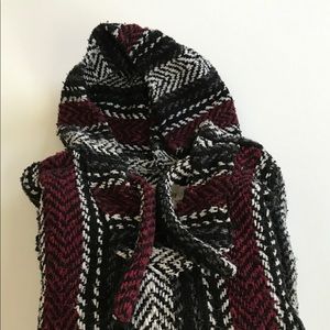 Threaded hoodie (S)❤️